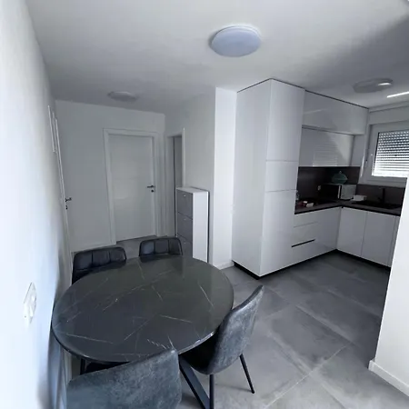 Apartamento Zaton Apartments *