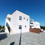 דירה Zaton Apartments זאטון