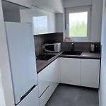 Zaton Apartments דירה