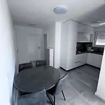 דירה Zaton Apartments *