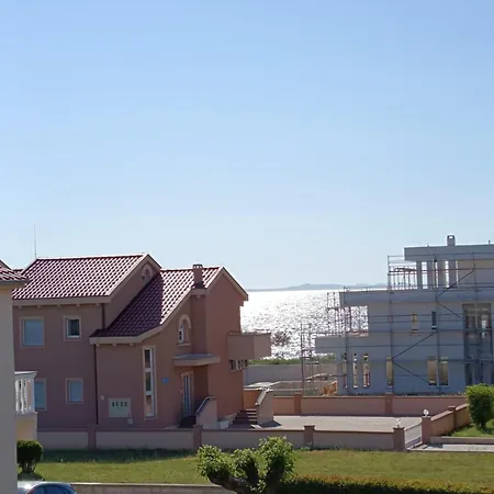 Zaton Apartments *