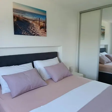 Zaton Apartments
